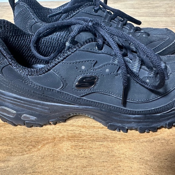 Skechers D’lites memory foam women’s shoes - Picture 1 of 7